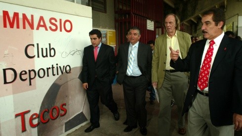 Cesar Luis Menotti junto a Michel Leaño con Tecos (JAM MEDIA)