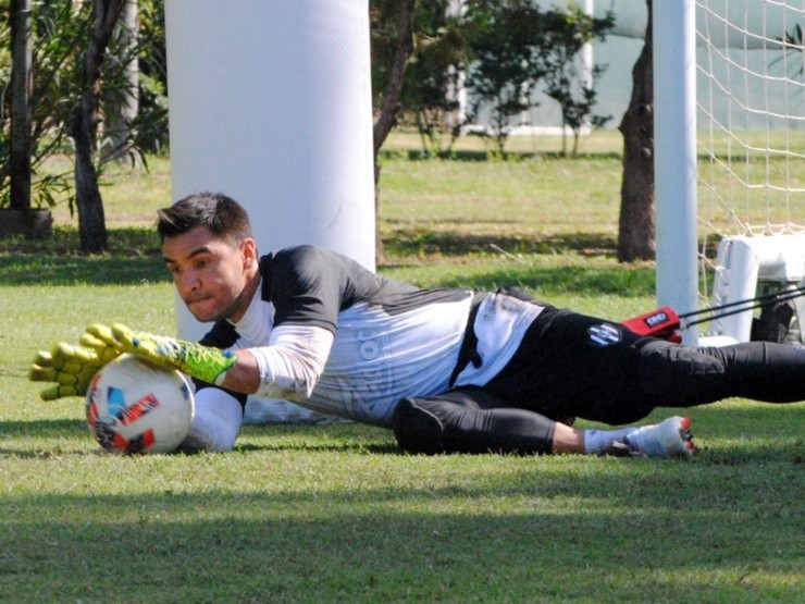 El hoy portero de Central Córdoba se ilusiona con un llamado de La Roja | Foto: Central Córdoba 