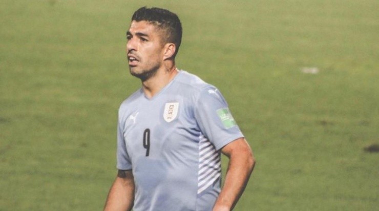 Luis Suarez with Uruguay (Kelvin Loyola)