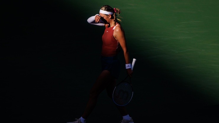 Viktoria Azarenka y un momento doloroso en Indian Wells