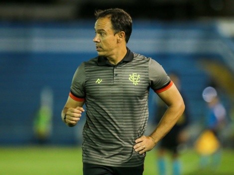 Após demissão de Dado Cavalcanti, Vitória anuncia contratação de novo técnico para sequência da temporada