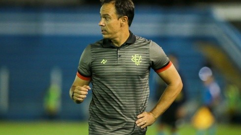 Fernando Torres/AGIF - Dado Cavalcanti, ex-técnico do Vitória
