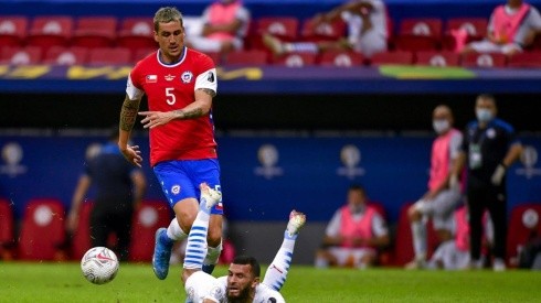 El Zaguero de La Roja quiere ir al Mundial con Chile