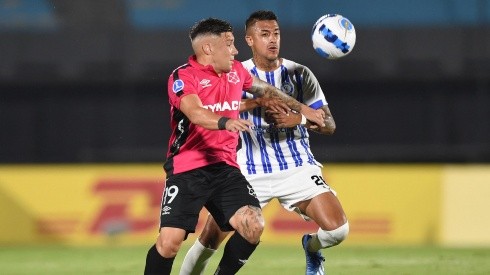 Wanderers ante Cerro Largo.