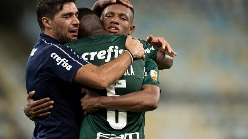 Foto: Jorge Rodrigues/AGIF | Fiel Torcida se rende a jovem do Palmeiras