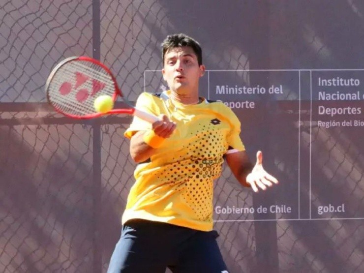 El tenista nacional deberá esperar a su rival para las semifinales del torneo | Foto: Tenis Chileno 