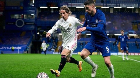 Acción entre Real Madrid vs Chelsea.