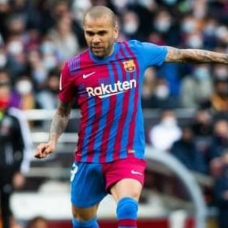 Daniel Alves revela bastidores da sua volta para o Barça e ressalta: "Ano mais importante da minha vida"