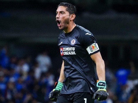 ¿Cuánto tiempo va a estar fuera de Cruz Azul Chuy Corona?