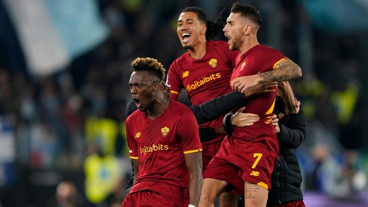 Doblete de Tammy Abraham en la goleada de Roma contra Lazio