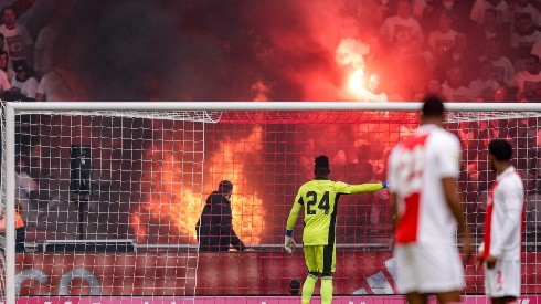 Incendio en el Ajax-Feyenoord