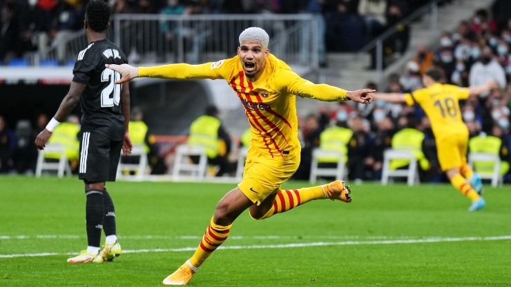 Ronald Araújo festejó ante Real Madrid.