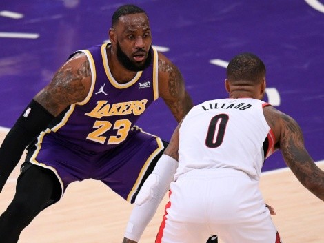 Damian Lillard le da una mano a LeBron para que Lakers clasifique a Playoffs