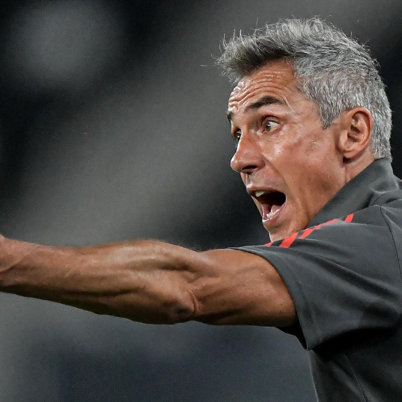 Campeão pelo Flamengo está fora dos planos após 'treta' com Paulo Sousa