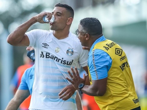 Diego Souza ganha destaque no Grêmio e Roger agita torcida com 'mordomia' ao atacante