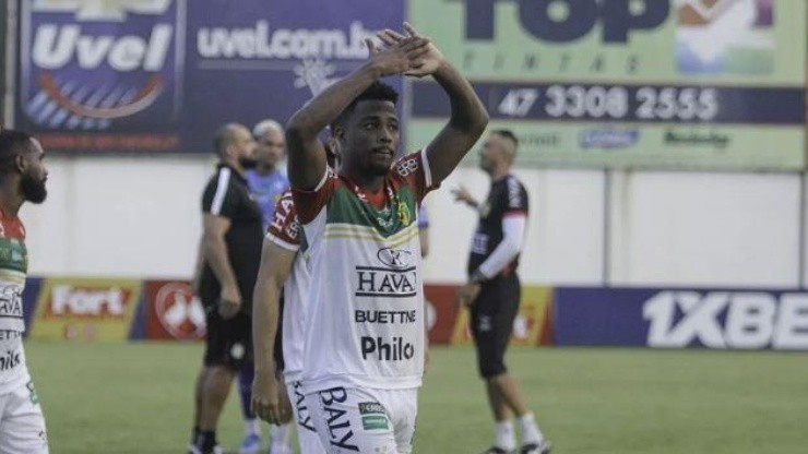 Foto: Lucas Gabriel Cardoso/Brusque FC | Matheus Trindade chegou ao Brusque por emprestimo da Tombense