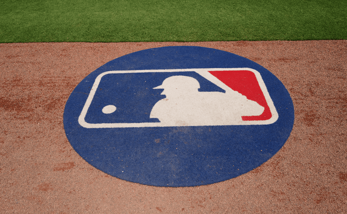 MLB Fans Roast Braves Over Hideous Uniform Sponsor Patches