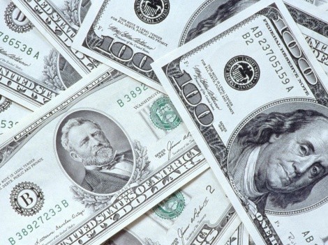 Dólar fecha a R$ 4,66 e tem menor patamar em dois anos