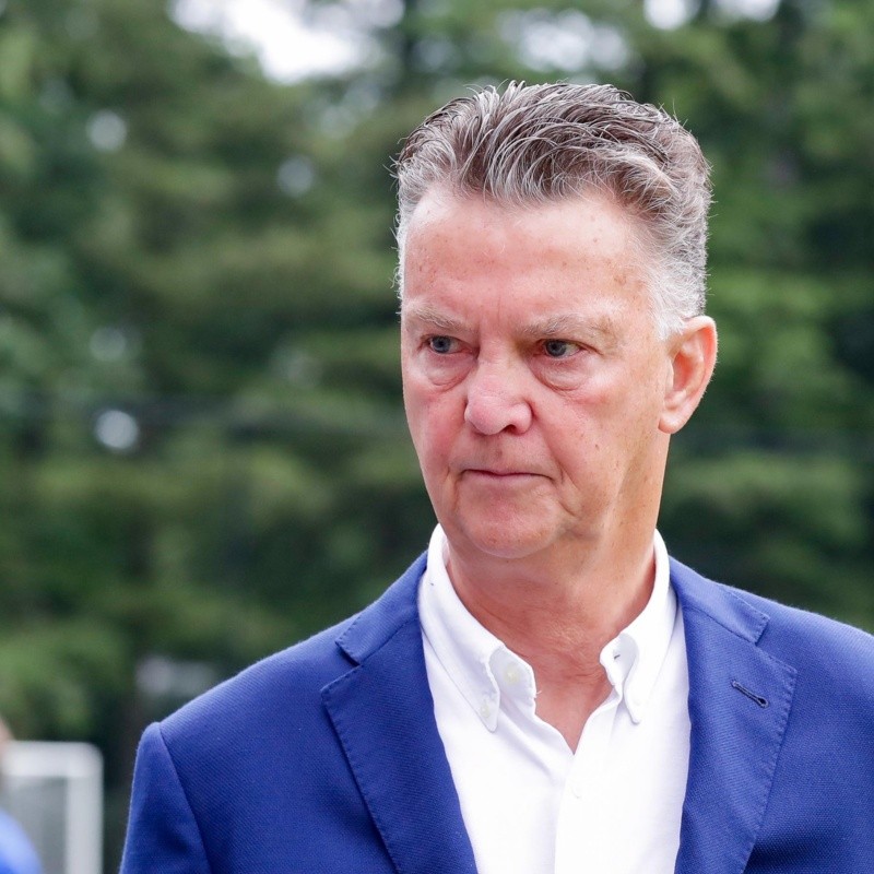 Louis van Gaal anunció que está batallando contra el cáncer