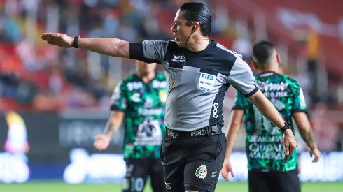 Oscar Macías Romo viene de ser el principal en el partido que Tigres UANL venció 2-0 a Tijuana