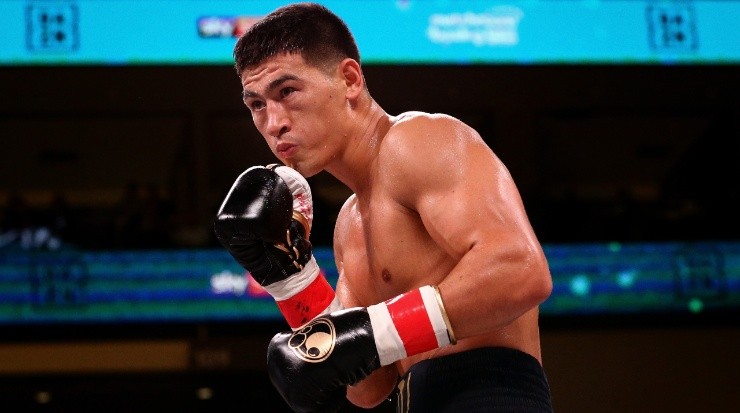 Dmitry Bivol, a hard challenge for Canelo Alvarez in the 175 pounds weight division. (Dylan Buell/Getty Images)