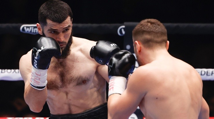 Artur Beterbiev, Boxing