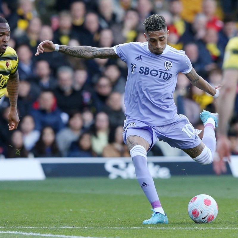 Barcelona se frota las manos con el golazo de Raphinha para Leeds