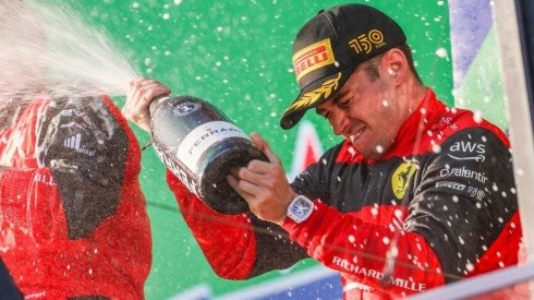 Charles Leclerc comemora vitória no GP da Austrália da F1 2022 — Foto: Peter J Fox/Getty Images