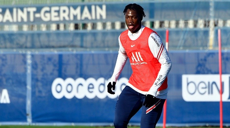 El Chadaille Bitshiabu. (Aurelien Meunier – PSG/PSG via Getty Images)