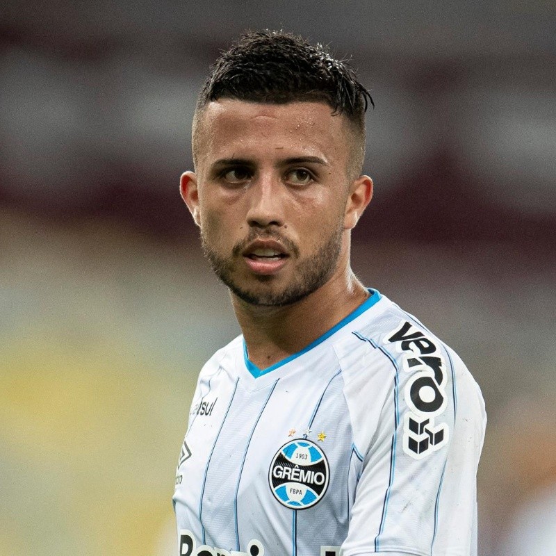 Grêmio não perde tempo e vai receber 'bolada' por Matheus Henrique na Itália