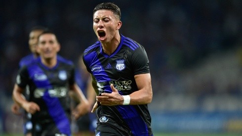 Joao Rojas of Emelec celebrates the first goal of his team