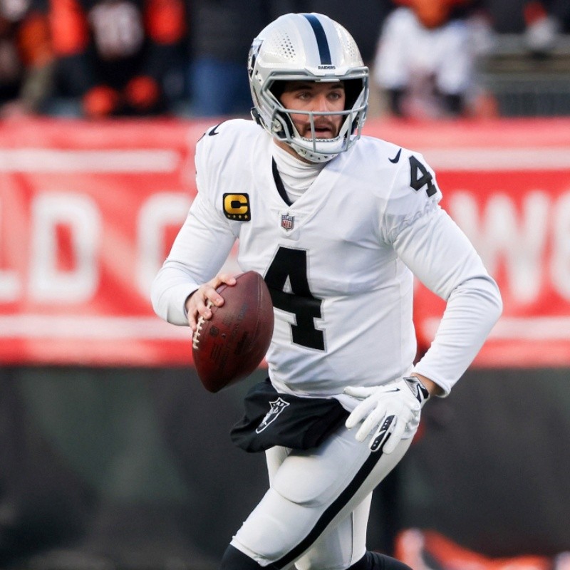 Raiders quarterback Derek Carr says he'd retire before playing for another  team