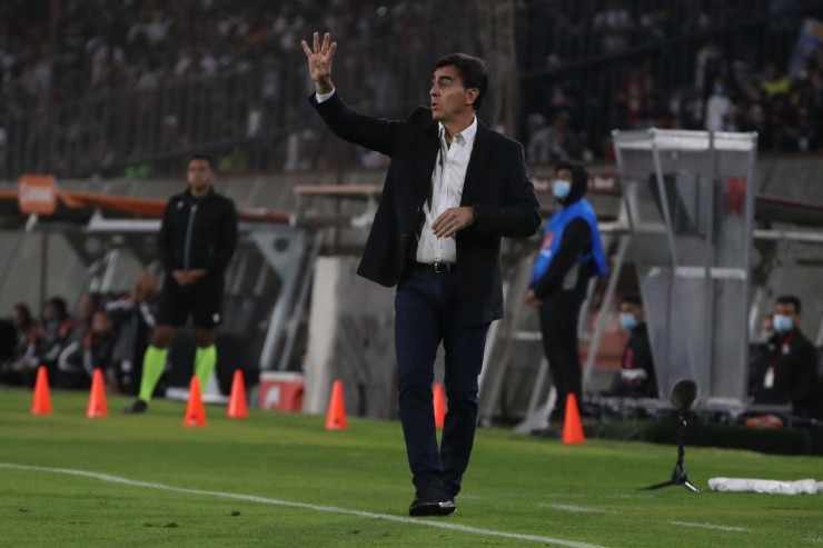 Gustavo Quinteros mostró su molestia por la programación | Foto: Agencia Uno Gustavo Quinteros mostró su molestia por la programación | Foto: Agencia Uno