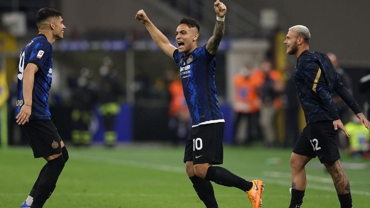 Lautaro Martínez en festejo de gol.