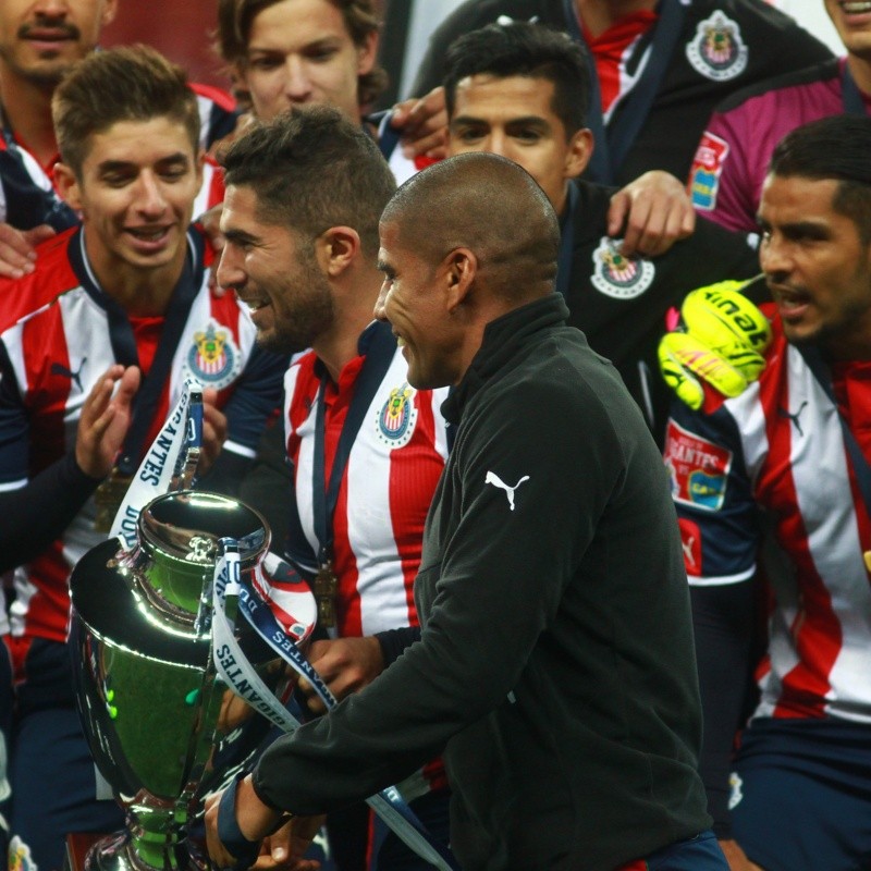 Campeón Olímpico prefiere título con Chivas que el Oro de Londres 2012