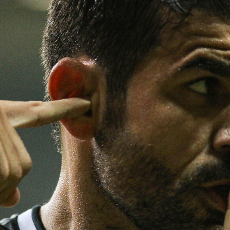 Diego Costa recebe resposta final de rival do Corinthians na Libertadores