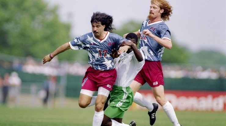 Marcelo Balboa (left) and Alexi Lalas (right) (Simon Bruty /Allsport)