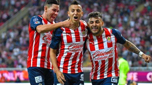 Chivas 3-1 Pumas UNAM | VIDEO RESUMEN | Jornada 16 Liga MX