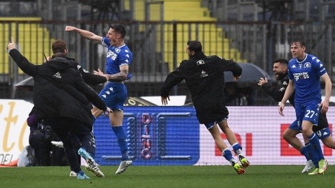 Gol de Pinamonti en la remontada de Empoli frente a Napoli