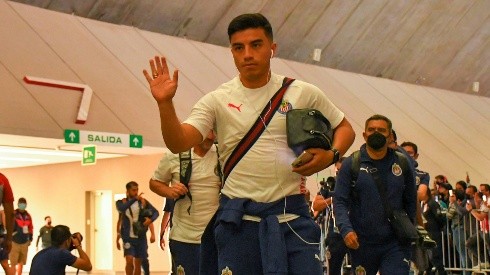 Fernando Beltrán deja al Tri y regresa a Chivas