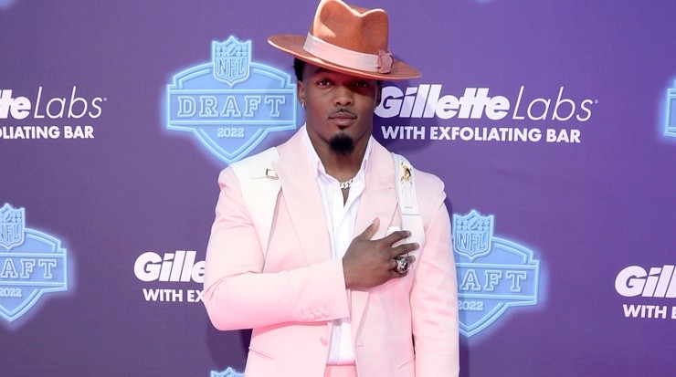 Nakobe Dean, NFL Draft