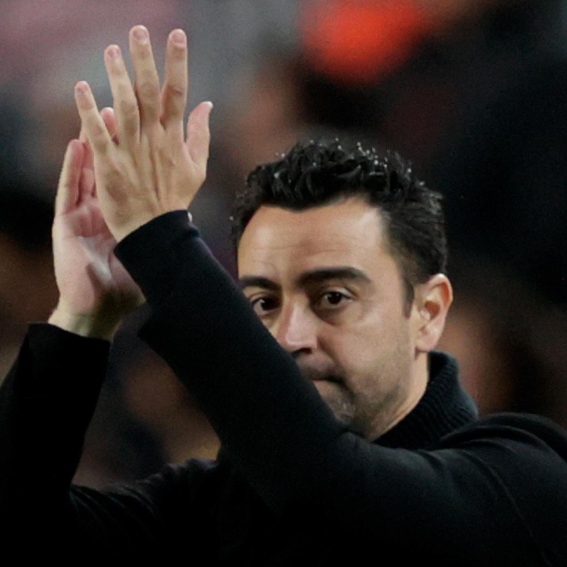 Xavi diz sim e Barcelona vai atrás de defensor que atua na Premier League para próxima temporada