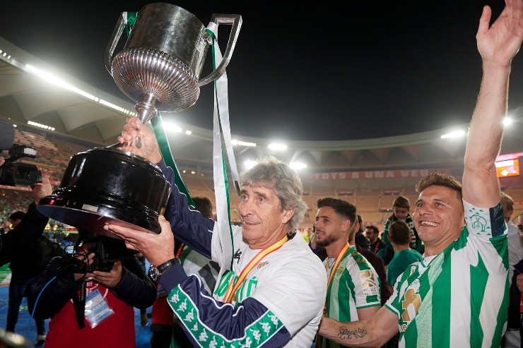 Manuel Pellegrini es feliz en el Betis | Foto: Getty Images 