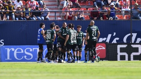 Festejo de gol de Santos Laguna en el Clausura 2022