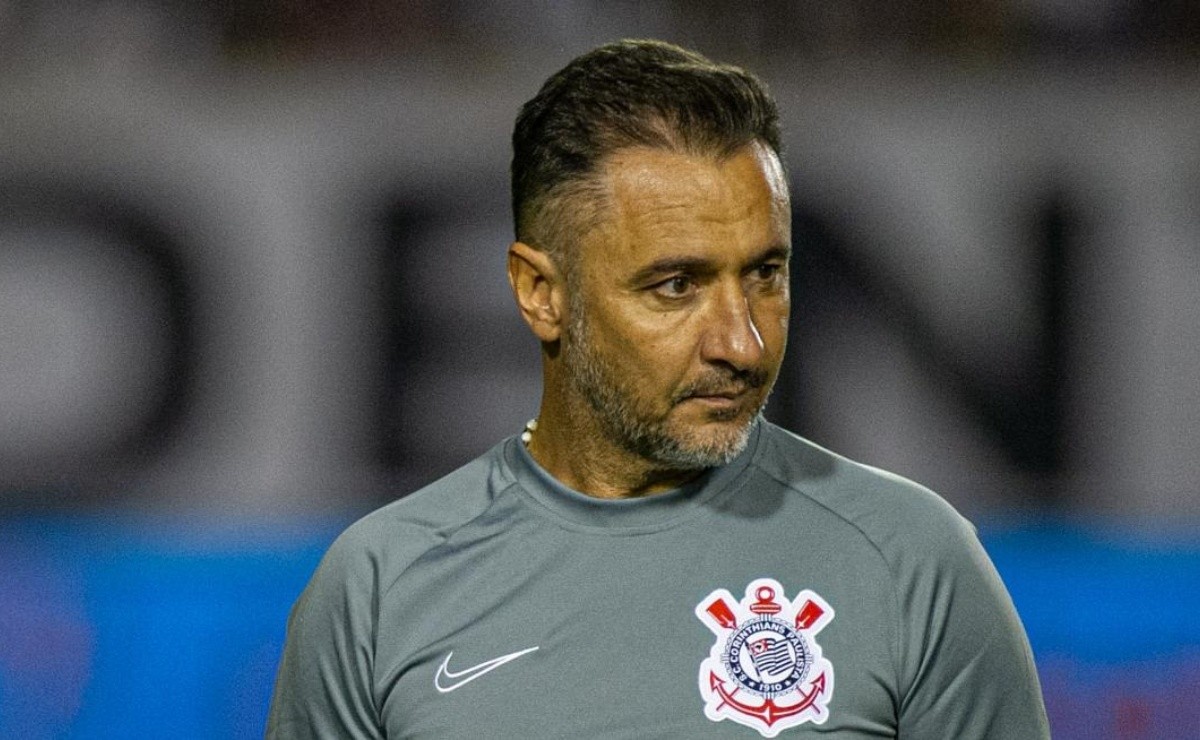 Vitor Pereira y Corintios han sido notificados por CONMEBOL tras irregularidades ocurridas en la Libertadores