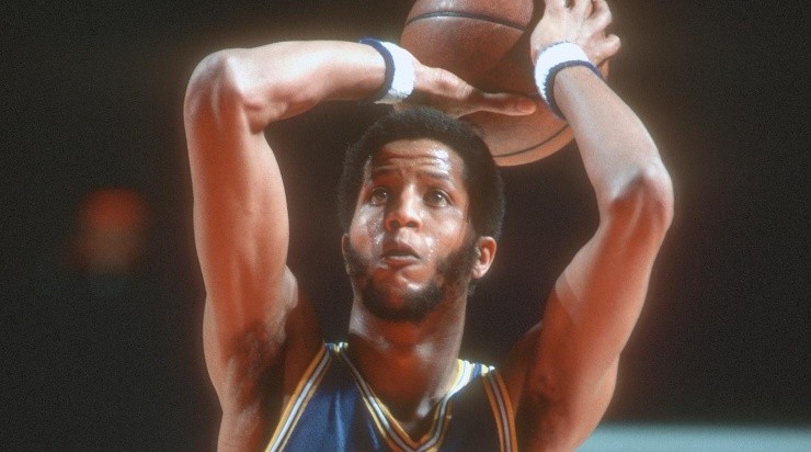 Jamaal Wilkes (Photo by Focus on Sport/Getty Images)