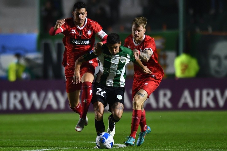 Unión La Calera consiguió un gran triunfo de visita | Foto: Agencia Uno 