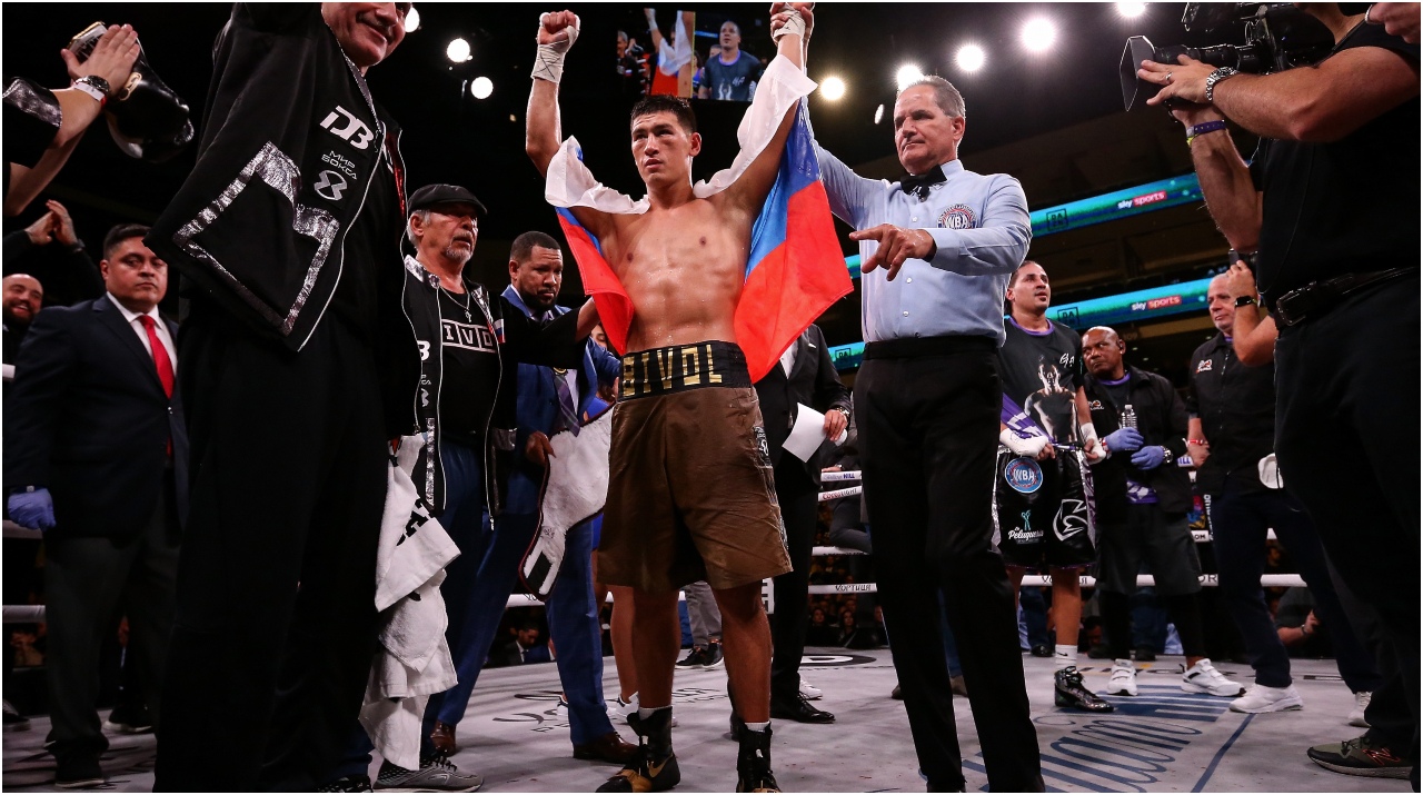 Dmitry Bivol, Boxing
