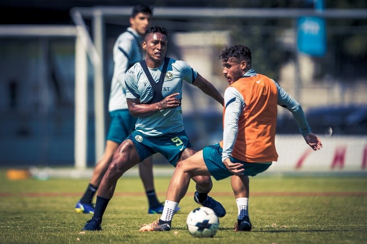 Pedro Aquino y Jonathan dos Santos entrenando