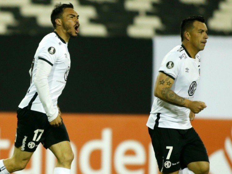 Paredes y Suazo compartieron en Colo Colo | Foto: Agencia Uno Paredes y Suazo compartieron en Colo Colo | Foto: Agencia Uno